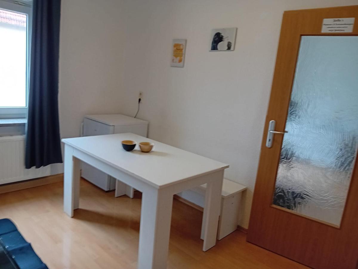 Stellas Monteurwohnungen Werdau Exterior foto